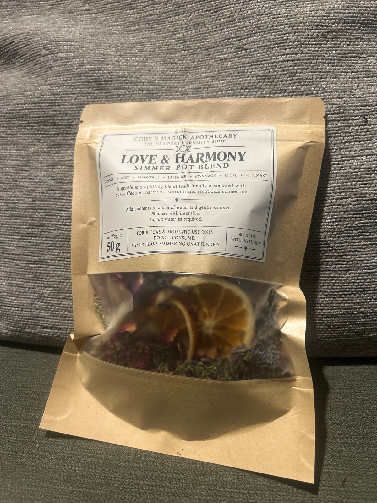 Love & Harmony Spell Simmer Pot Blend – 50g
