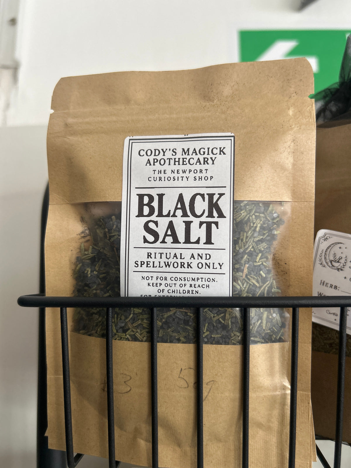 Black Witches Salt – Protection, Cleansing & Banishing – 50g