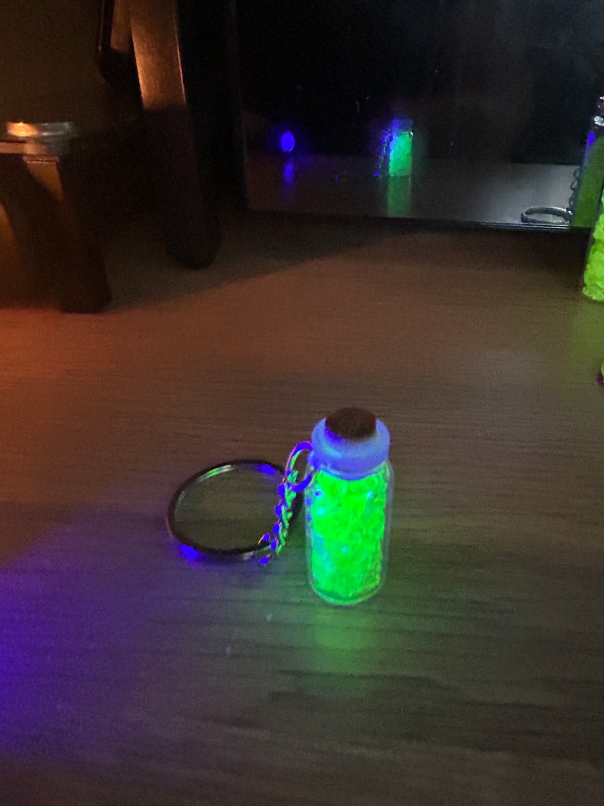 Uranium Glass Glow Keyring – UV Reactive Mini Potion Bottle Vial