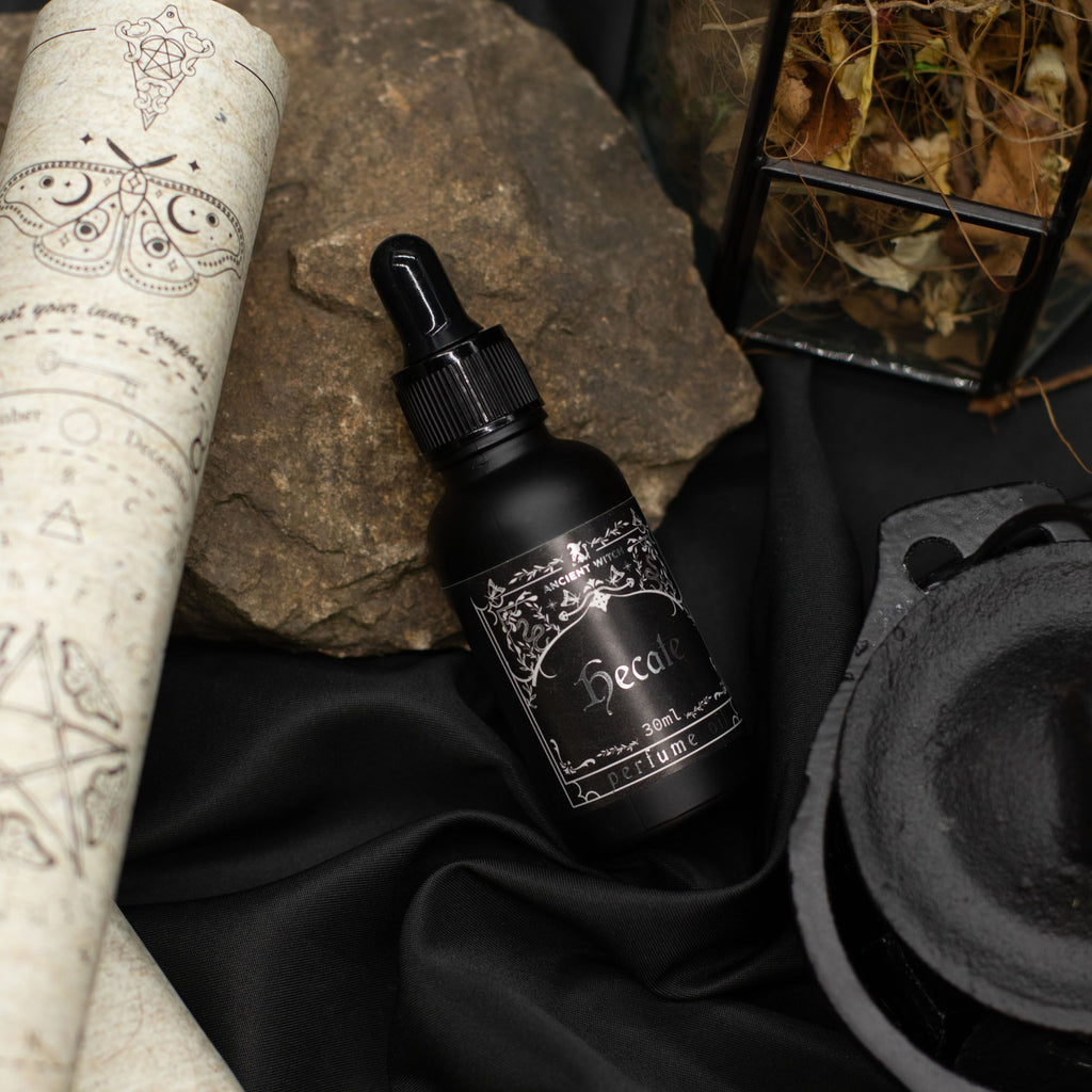 Ancient Witch Perfume Oil - Hecate